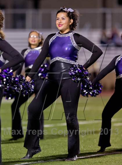 Thumbnail 3 in Warren vs. East Central (UIL 5A Bi-District Playoff) photogallery.