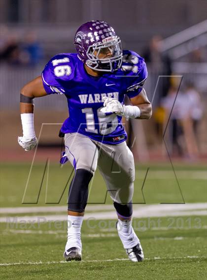 Thumbnail 2 in Warren vs. East Central (UIL 5A Bi-District Playoff) photogallery.