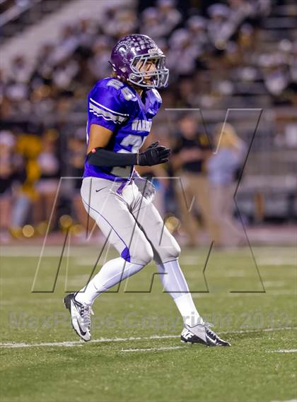 Thumbnail 3 in Warren vs. East Central (UIL 5A Bi-District Playoff) photogallery.