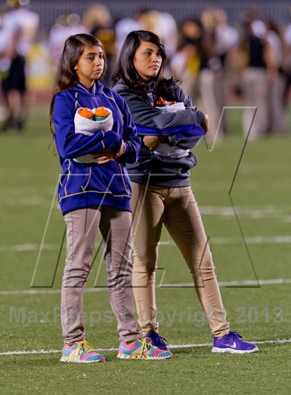 Thumbnail 2 in Warren vs. East Central (UIL 5A Bi-District Playoff) photogallery.