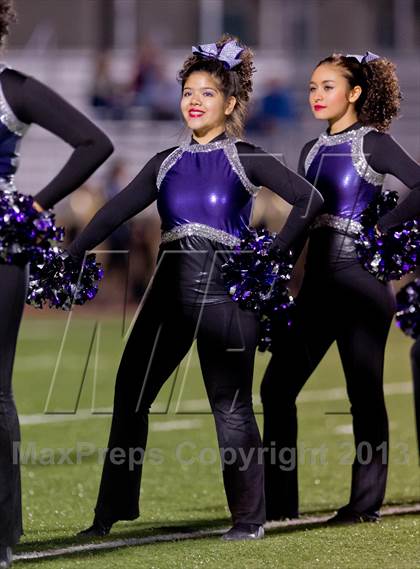 Thumbnail 1 in Warren vs. East Central (UIL 5A Bi-District Playoff) photogallery.