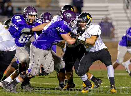 Thumbnail 3 in Warren vs. East Central (UIL 5A Bi-District Playoff) photogallery.