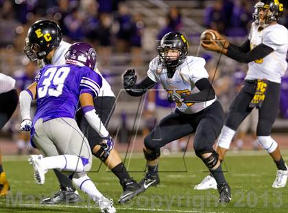 Thumbnail 1 in Warren vs. East Central (UIL 5A Bi-District Playoff) photogallery.