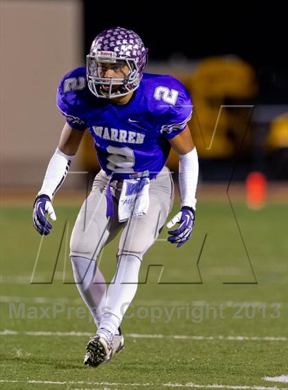 Thumbnail 3 in Warren vs. East Central (UIL 5A Bi-District Playoff) photogallery.