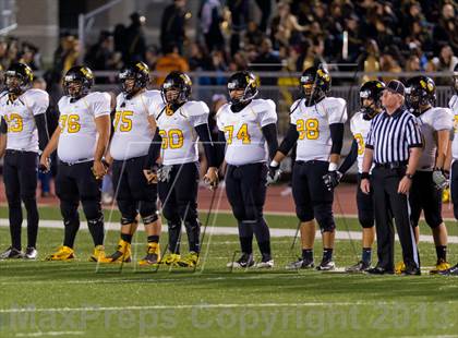 Thumbnail 3 in Warren vs. East Central (UIL 5A Bi-District Playoff) photogallery.