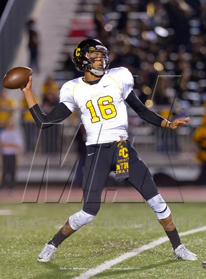 Thumbnail 3 in Warren vs. East Central (UIL 5A Bi-District Playoff) photogallery.