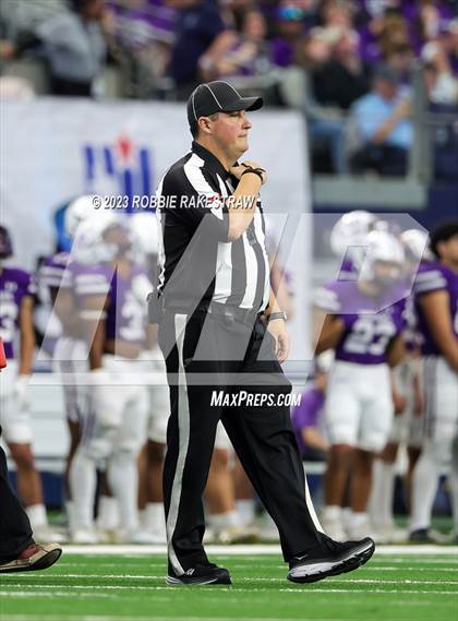 Thumbnail 2 in South Oak Cliff @ Port Neches-Groves (UIL 5A D2 Football Final) photogallery.