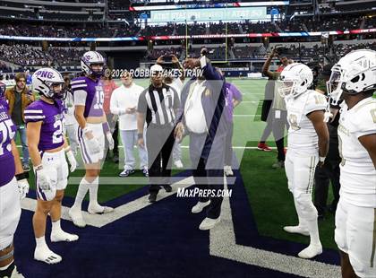 Thumbnail 3 in South Oak Cliff @ Port Neches-Groves (UIL 5A D2 Football Final) photogallery.