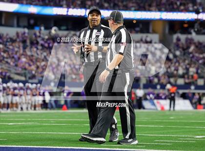 Thumbnail 2 in South Oak Cliff @ Port Neches-Groves (UIL 5A D2 Football Final) photogallery.