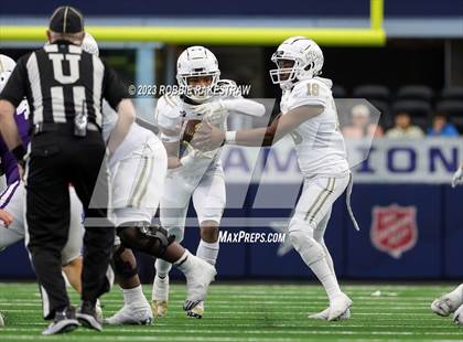 Thumbnail 3 in South Oak Cliff @ Port Neches-Groves (UIL 5A D2 Football Final) photogallery.