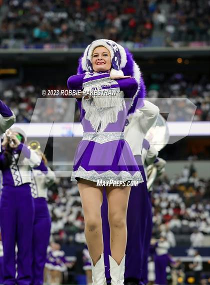 Thumbnail 3 in South Oak Cliff @ Port Neches-Groves (UIL 5A D2 Football Final) photogallery.