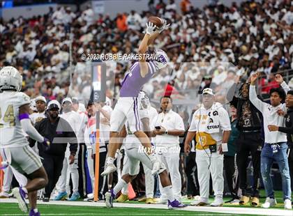 Thumbnail 2 in South Oak Cliff @ Port Neches-Groves (UIL 5A D2 Football Final) photogallery.