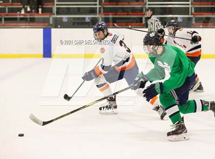Thumbnail 2 in Niles Notre Dame vs Naperville North photogallery.