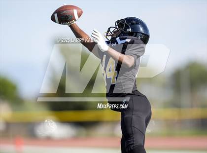 Thumbnail 3 in JV: Overfelt @ Christopher photogallery.
