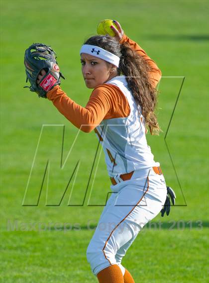 Thumbnail 1 in Steele vs. Eagle Pass (NISD Softball Tournament) photogallery.