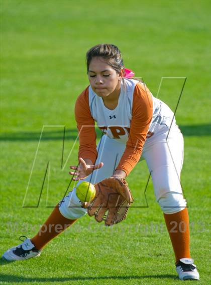 Thumbnail 2 in Steele vs. Eagle Pass (NISD Softball Tournament) photogallery.