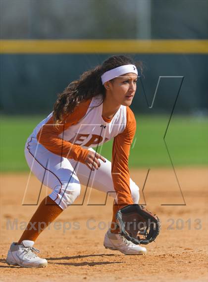 Thumbnail 2 in Steele vs. Eagle Pass (NISD Softball Tournament) photogallery.