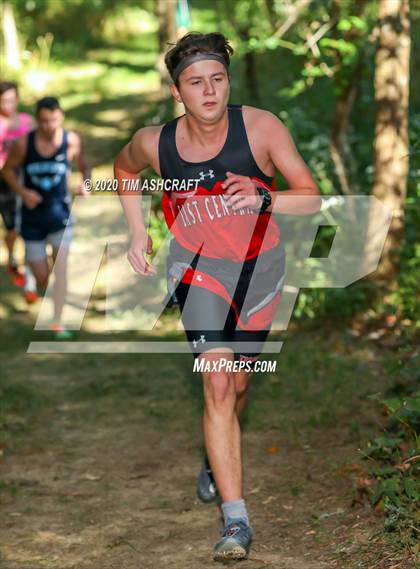 Thumbnail 1 in South Dearborn Invitational photogallery.