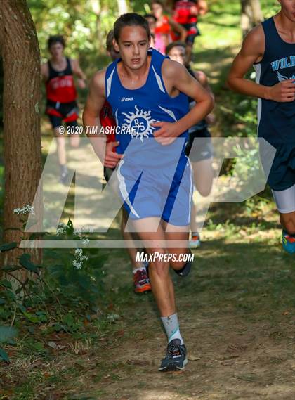 Thumbnail 1 in South Dearborn Invitational photogallery.