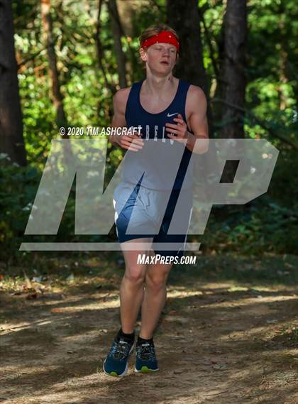 Thumbnail 1 in South Dearborn Invitational photogallery.