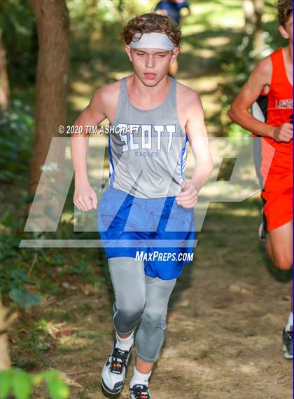 Thumbnail 2 in South Dearborn Invitational photogallery.