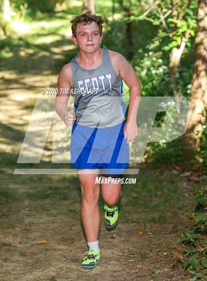 Thumbnail 1 in South Dearborn Invitational photogallery.