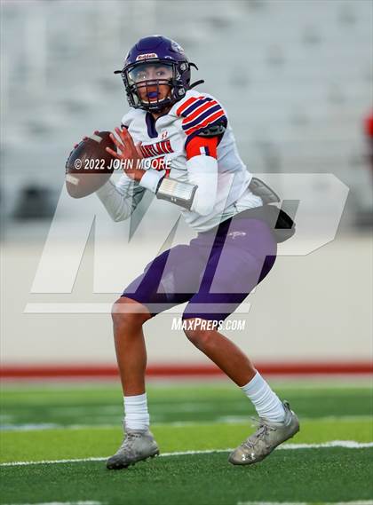 Thumbnail 2 in Frenship vs. Eastlake (UIL 6A Division 2 Bi-District Playoff) photogallery.