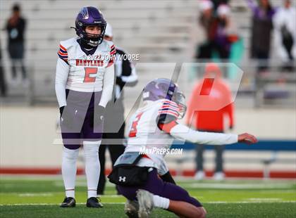 Thumbnail 3 in Frenship vs. Eastlake (UIL 6A Division 2 Bi-District Playoff) photogallery.