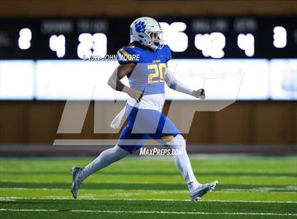 Thumbnail 1 in Frenship vs. Eastlake (UIL 6A Division 2 Bi-District Playoff) photogallery.