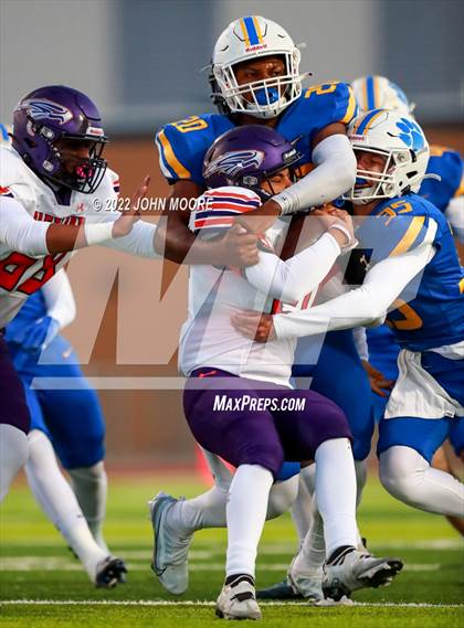 Thumbnail 1 in Frenship vs. Eastlake (UIL 6A Division 2 Bi-District Playoff) photogallery.