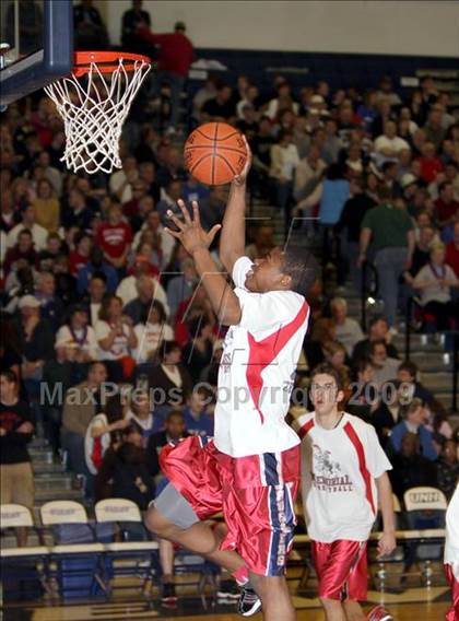 Thumbnail 2 in Trinity vs Manchester Memorial (NHIAA Class L Final) photogallery.