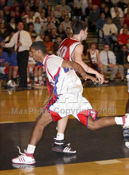 Thumbnail 3 in Trinity vs Manchester Memorial (NHIAA Class L Final) photogallery.