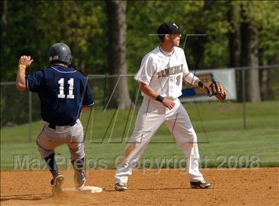 Thumbnail 1 in Staples @ Trumbull (FCIAC Quarterfinal) photogallery.