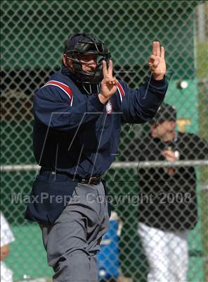 Thumbnail 3 in Staples @ Trumbull (FCIAC Quarterfinal) photogallery.