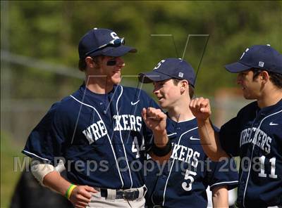 Thumbnail 1 in Staples @ Trumbull (FCIAC Quarterfinal) photogallery.