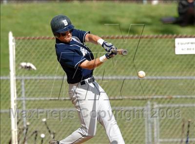 Thumbnail 3 in Staples @ Trumbull (FCIAC Quarterfinal) photogallery.