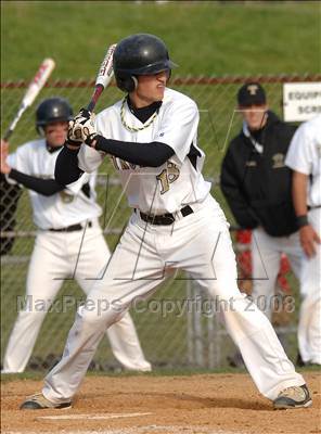 Thumbnail 2 in Staples @ Trumbull (FCIAC Quarterfinal) photogallery.