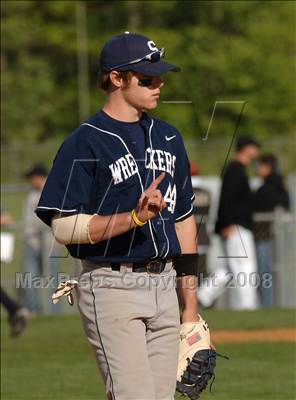 Thumbnail 1 in Staples @ Trumbull (FCIAC Quarterfinal) photogallery.