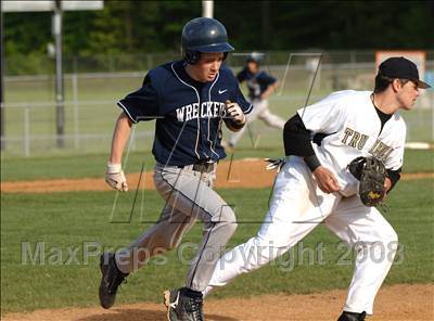 Thumbnail 2 in Staples @ Trumbull (FCIAC Quarterfinal) photogallery.