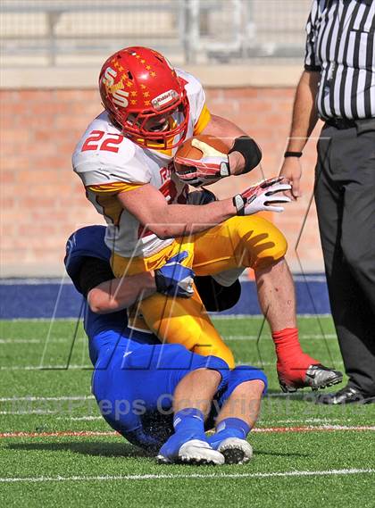 Thumbnail 1 in S & S Consolidated vs. Leonard (UIL 2A Regional Semifinal) photogallery.