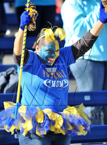 Thumbnail 3 in S & S Consolidated vs. Leonard (UIL 2A Regional Semifinal) photogallery.