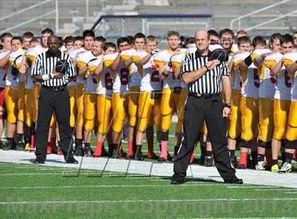 Thumbnail 2 in S & S Consolidated vs. Leonard (UIL 2A Regional Semifinal) photogallery.