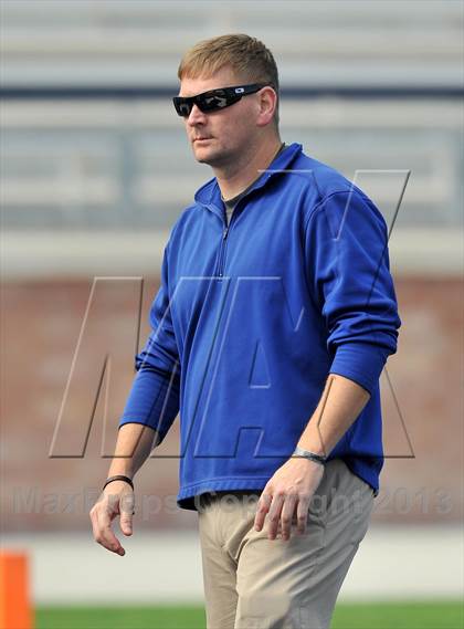 Thumbnail 1 in S & S Consolidated vs. Leonard (UIL 2A Regional Semifinal) photogallery.