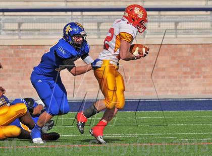 Thumbnail 1 in S & S Consolidated vs. Leonard (UIL 2A Regional Semifinal) photogallery.