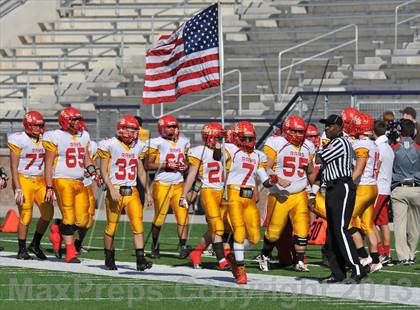 Thumbnail 3 in S & S Consolidated vs. Leonard (UIL 2A Regional Semifinal) photogallery.