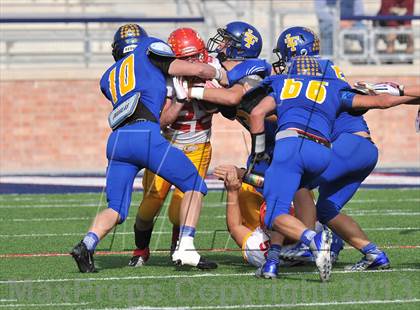 Thumbnail 2 in S & S Consolidated vs. Leonard (UIL 2A Regional Semifinal) photogallery.