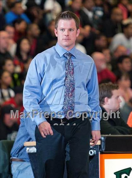 Thumbnail 2 in Oakland vs. Castro Valley (CIF State NorCal D1 Semifinal) photogallery.