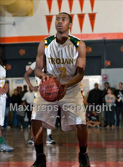 Thumbnail 1 in Oakland vs. Castro Valley (CIF State NorCal D1 Semifinal) photogallery.