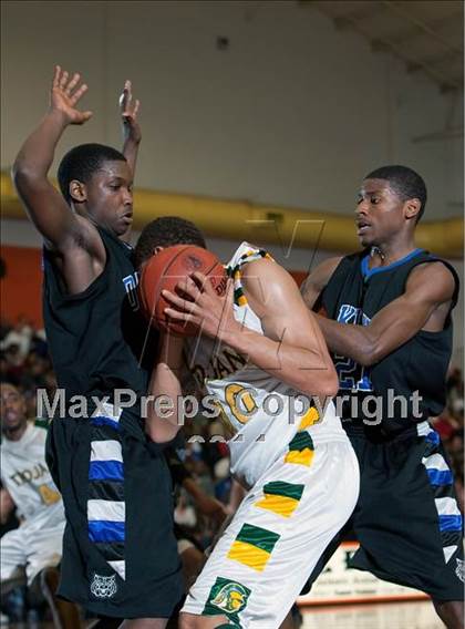 Thumbnail 1 in Oakland vs. Castro Valley (CIF State NorCal D1 Semifinal) photogallery.