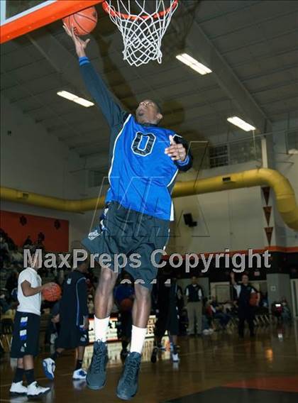 Thumbnail 2 in Oakland vs. Castro Valley (CIF State NorCal D1 Semifinal) photogallery.